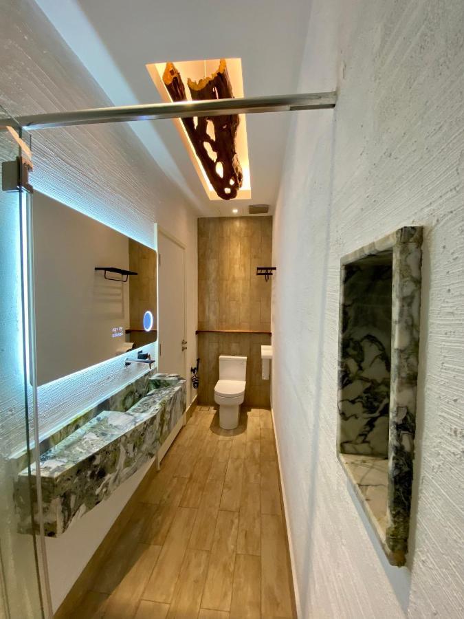 Ikiru 18 Private Saltwater Pool Villa, 3 Ensuite Br, Outdoor Bbq, 5 Mins To Beach Pantai Cenang  Exteriér fotografie
