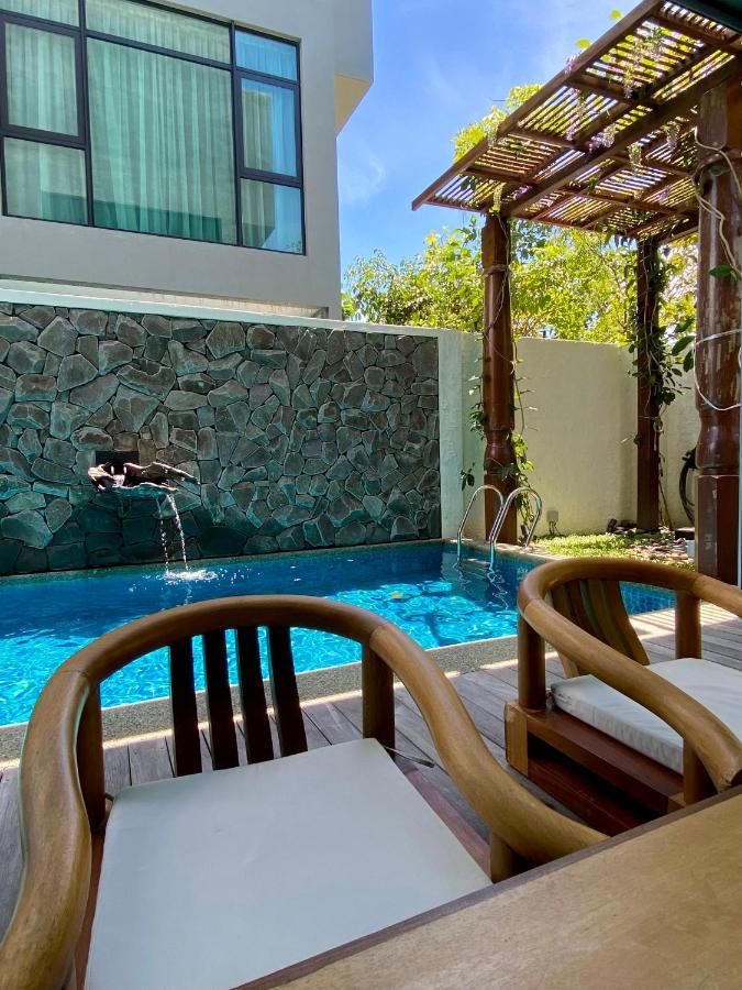 Ikiru 18 Private Saltwater Pool Villa, 3 Ensuite Br, Outdoor Bbq, 5 Mins To Beach Pantai Cenang  Exteriér fotografie